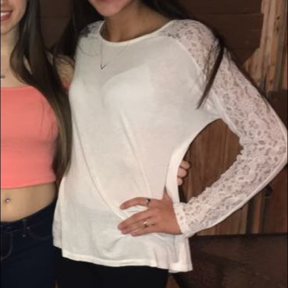 White lace Long sleeve